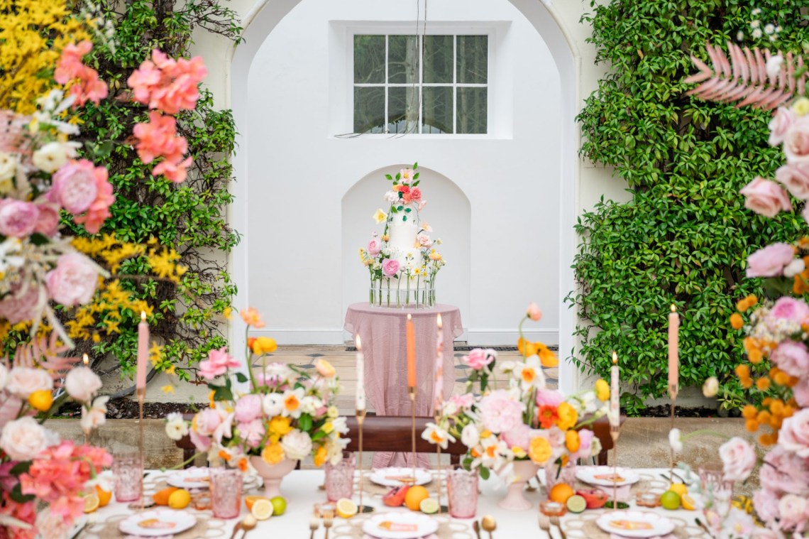 Hopton-Court-English-Summer-Wedding—Chloe-Bolam-Photography—Bridal-Musings–50