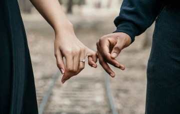 How Long Do People Date Before Getting Married? We Found Out.