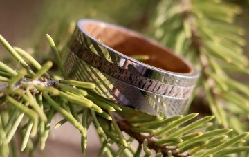Shop Affordable Wedding Rings & Win A Dream Honeymoon!