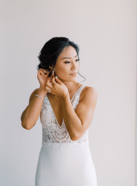 Elegant Sage Green Hawaii Destination Wedding – Etcetera Photo 8