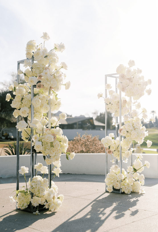 Modern Black Tie Arizona Wedding at Mountain Shadows – Saje Photography – Bridal Musings 4