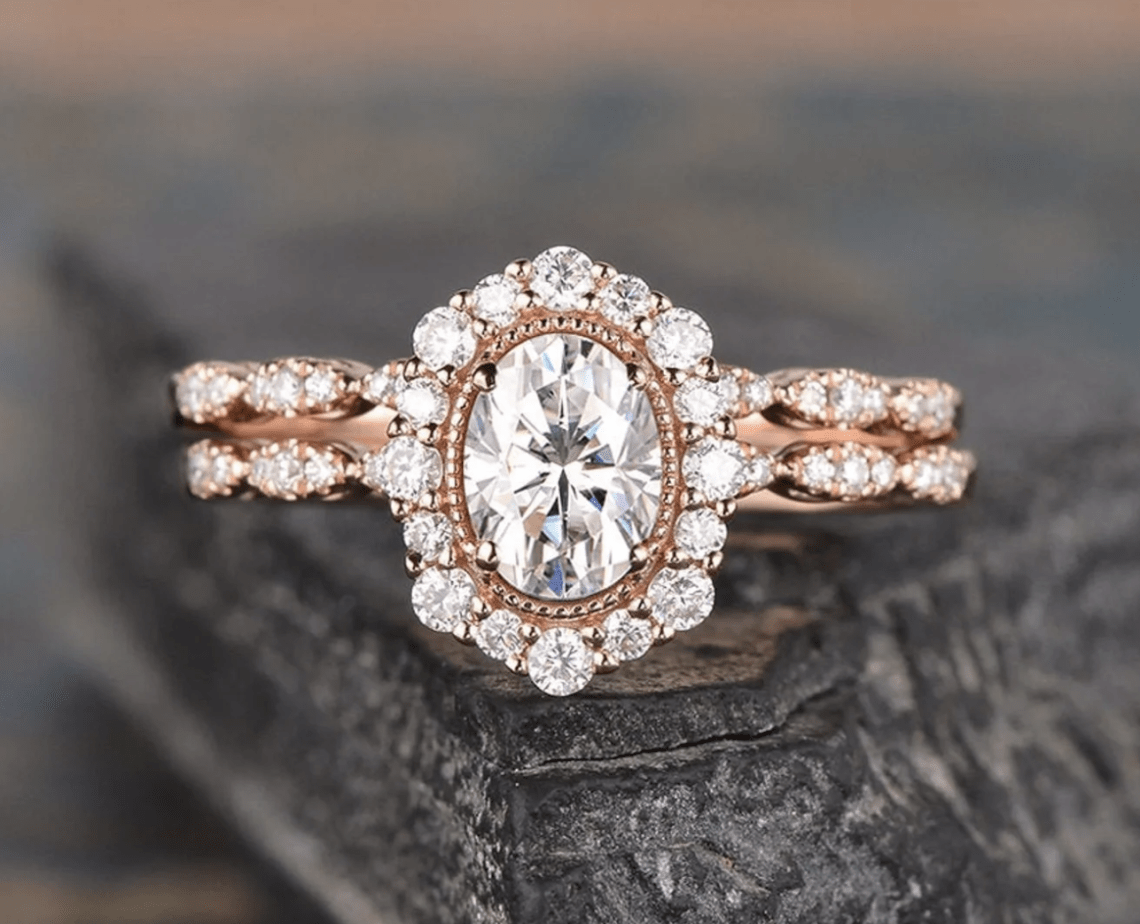 Oval Cut Moissanite Bridal Ring Set