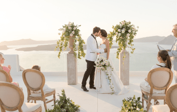 Santorini Is The Perfect Micro Wedding Destination